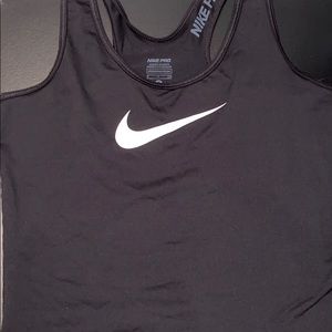 Nike razor back workout top